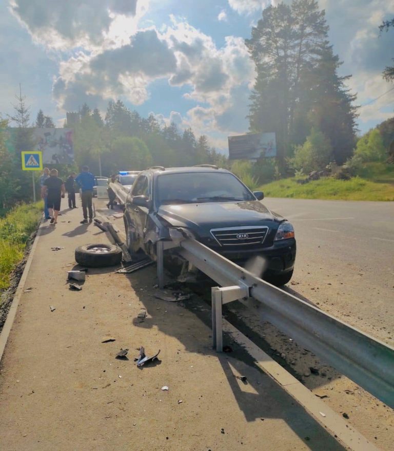 Минулих вихідних у ДТП в Снятині та Яремчі постраждало 4 людей (ФОТО)