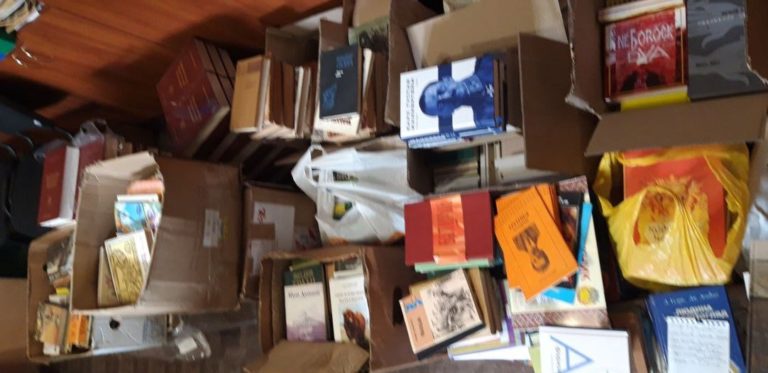 1600 книг зібрали для Чернігівщини франківці. Тепер потрібні гроші на пальне, аби їх відвезти