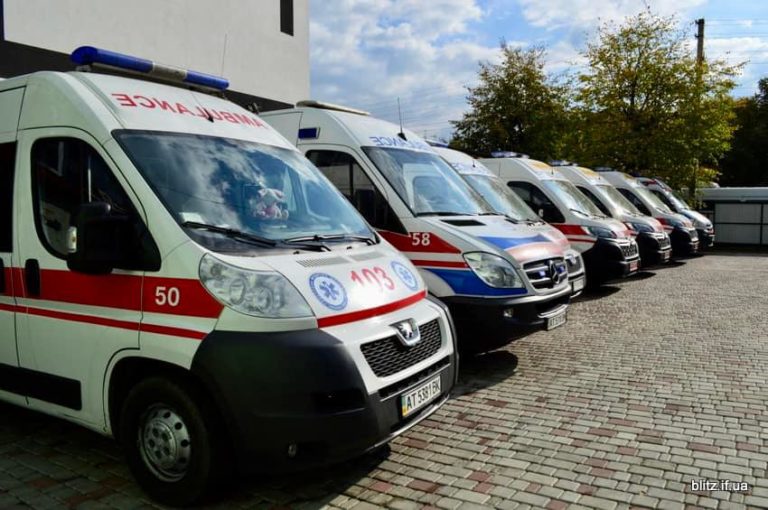 За вихідні прикарпатські бригади «екстренки» надали медичну допомогу 781 особі
