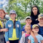 дітки в гостях у кінологів