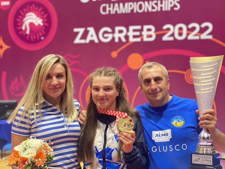 Юна прикарпатка – чемпіонка Європи з вільної боротьби (ФОТО, ВІДЕО)