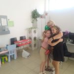 діти продавали вироби з бісери, щоб допомогти ЗСУ