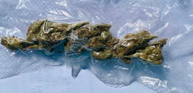 Спіймали “на гарячому”: на Прикарпатті судитимуть наркозбувача з Коломиї