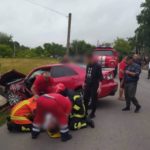 Мазда в'їхала у бетонну плиту