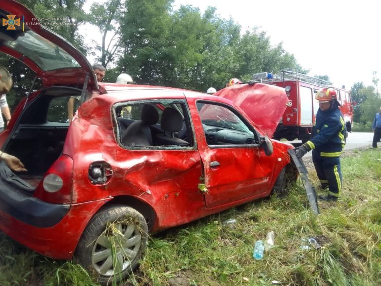 У ДТП в Калуші травмувалися двоє людей
