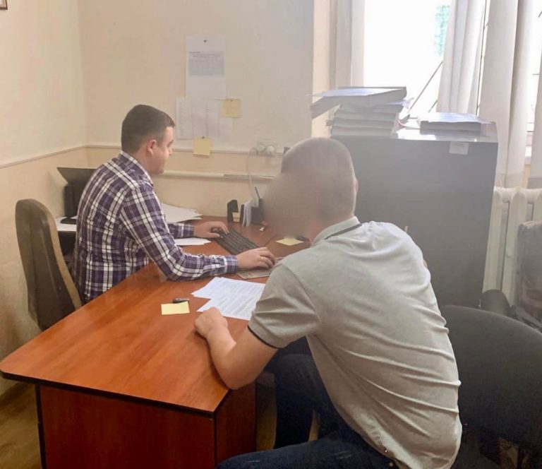 На Косівщині двоє молодиків ледь не до смерті побили старшого чоловіка (ФОТО)