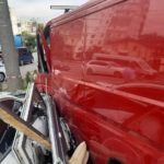 "Ягуар" потаранив бус