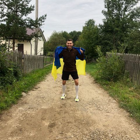 Прикарпатець пробіг 250 км за шість днів і зібрав 20 тисяч на ЗСУ (ФОТО)