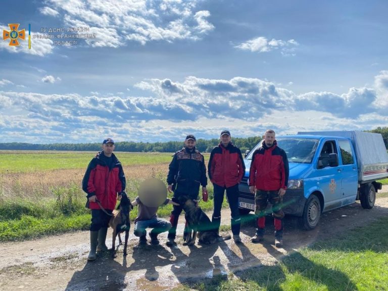 На Франківщині рибалка заблукав у лісі – допомогли рятувальники (ФОТОФАКТ)