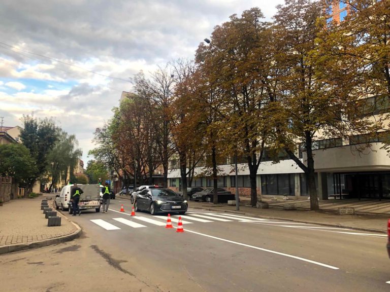 На вулиці Сахарова змінили схему руху (ФОТО)