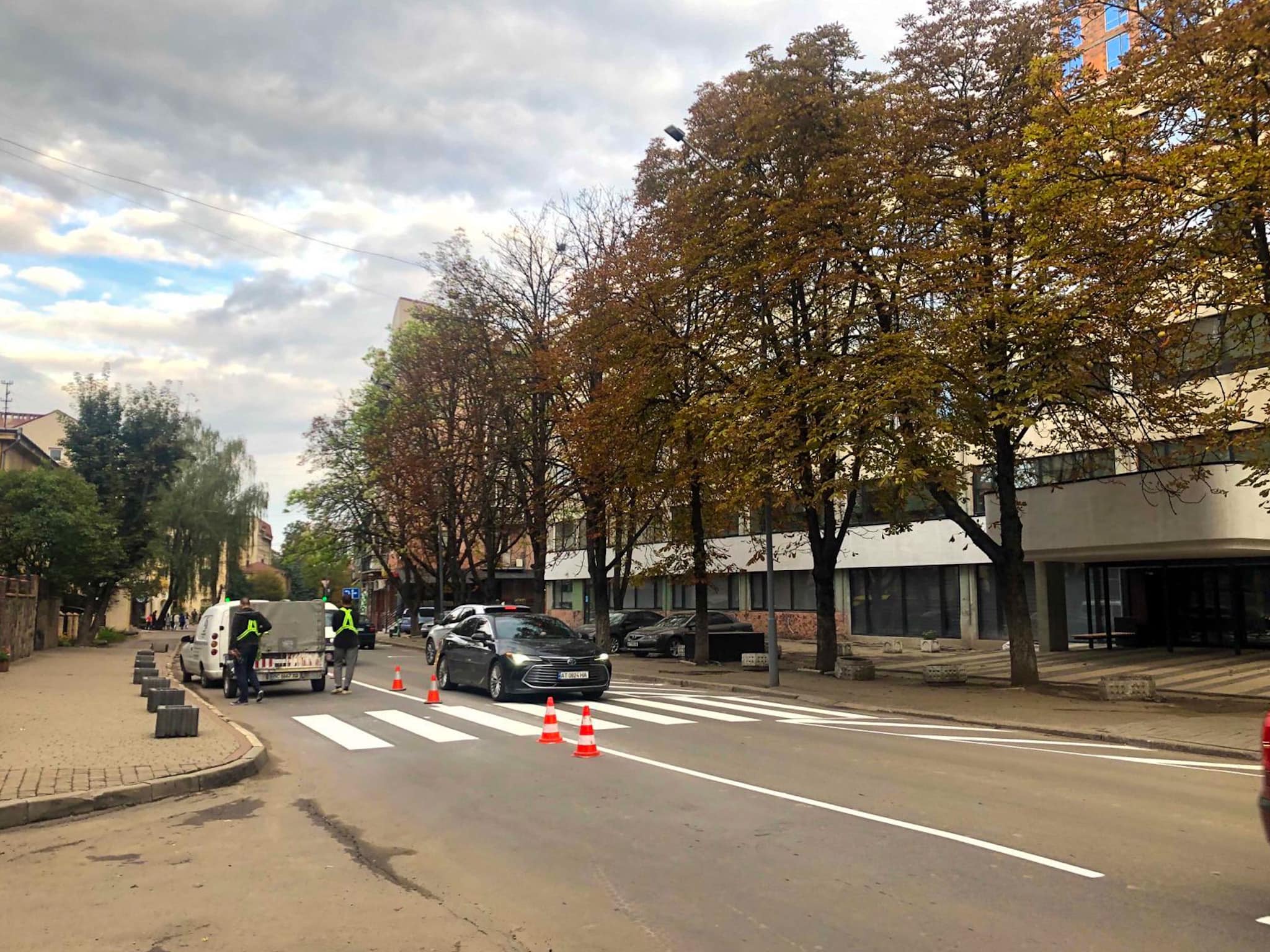 На вулиці Сахарова змінили схему руху (ФОТО)