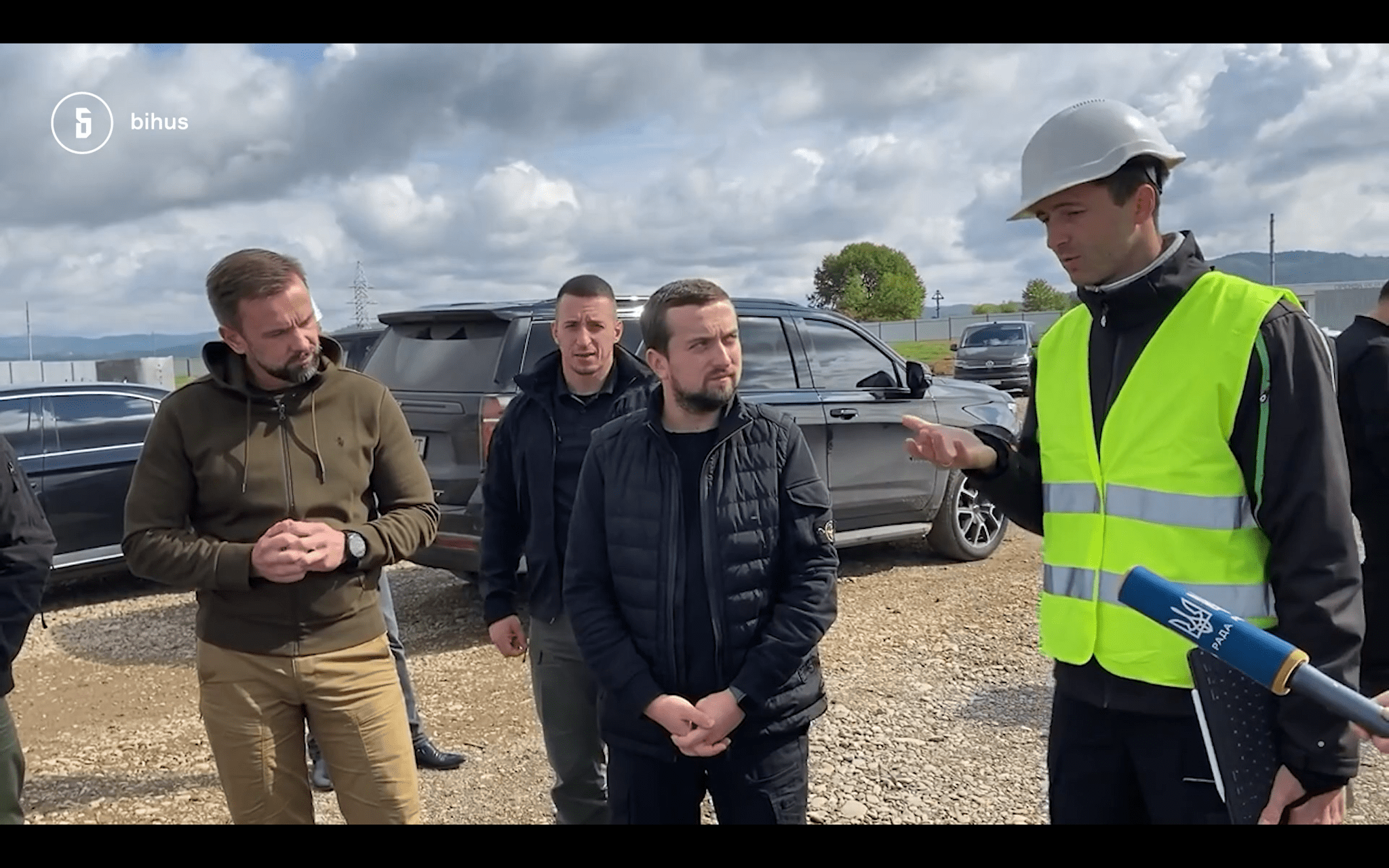 Заступник Єрмака використовує гуманітарний джип в особистих цілях, – Bihus.Info