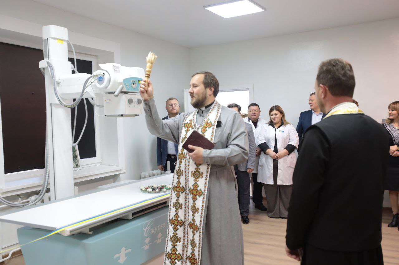 Заболотівська лікарня отримала сучасний рентген-апарат