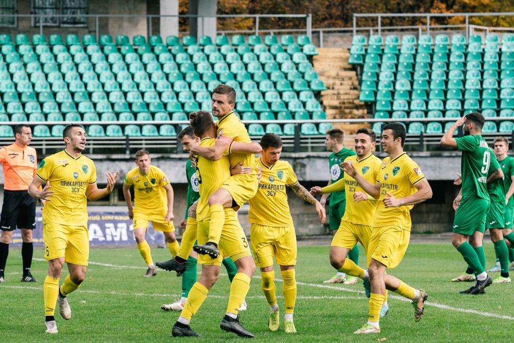 Суботній матч “Прикарпаття” – “Металіст” перенесли на місяць пізніше
