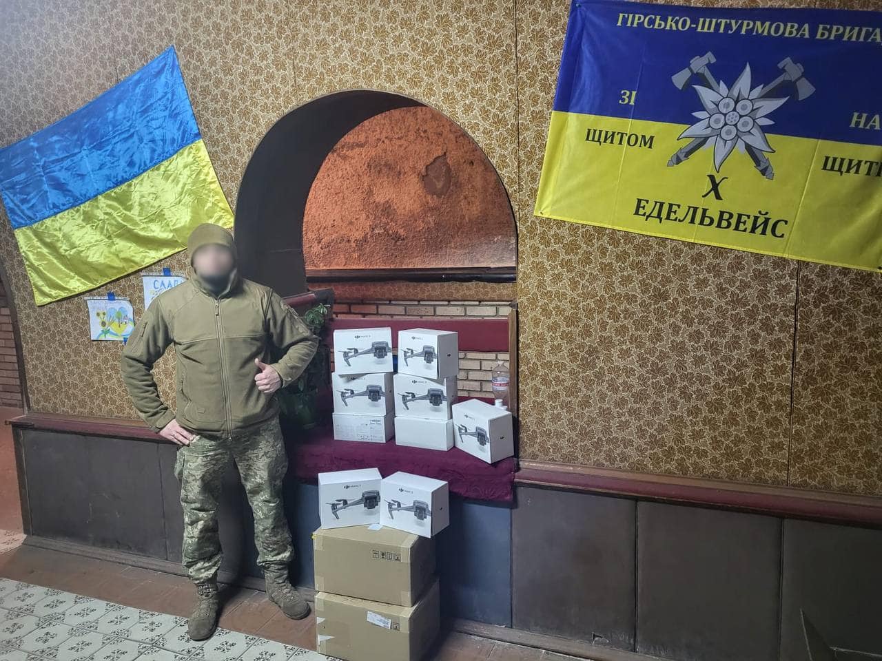 15 квадрокоптерів отримали бійці “десятки” від Коломийської громади (ФОТО)