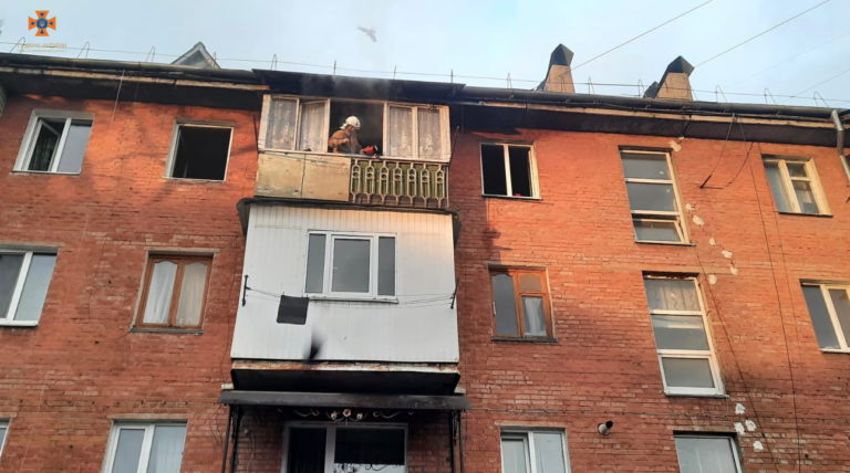 На місці пожежі у Калуші виявили тіло 93-річної жінки (ФОТО)