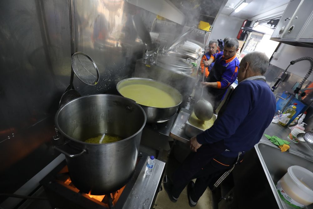 У франківські мікрорайони без світла їздитиме мобільна кухня — Марцінків