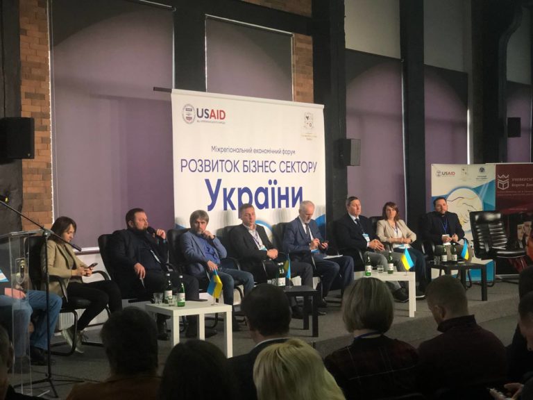 “У партнерстві ми можемо розвиватися”: підприємці з прифронтових регіонів розповіли про бізнес-тури Прикарпаттям
