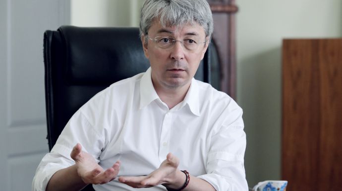 Ткаченко про реєстрацію монастиря ПЦУ в Лаврі: Про передачу мова не йде