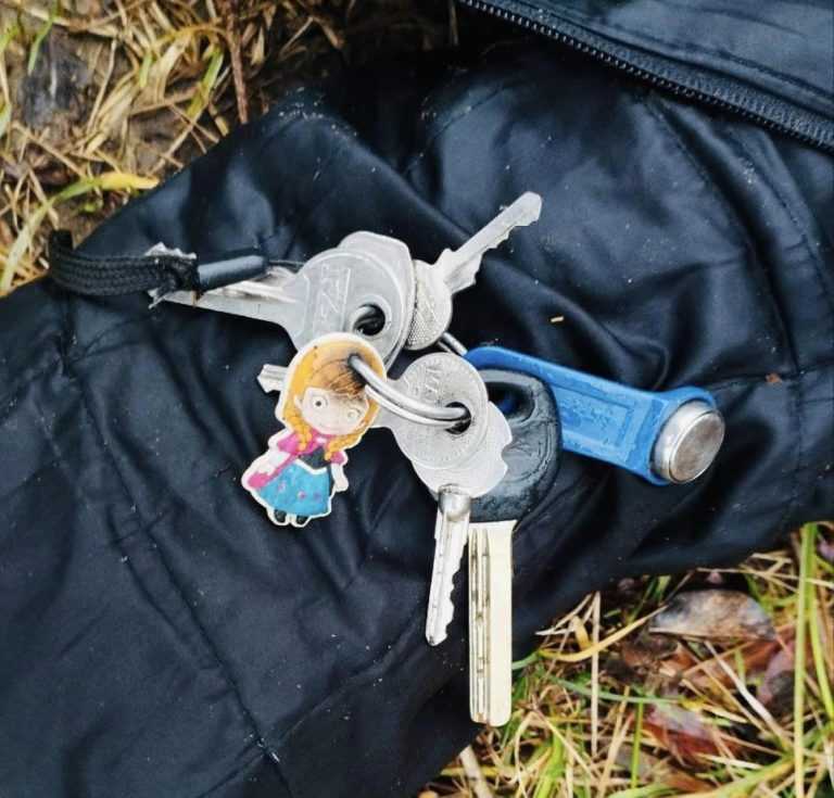 Прикарпатців просять допомогти впізнати померлу жінку, яку витягнули з Бистриці (ФОТО)