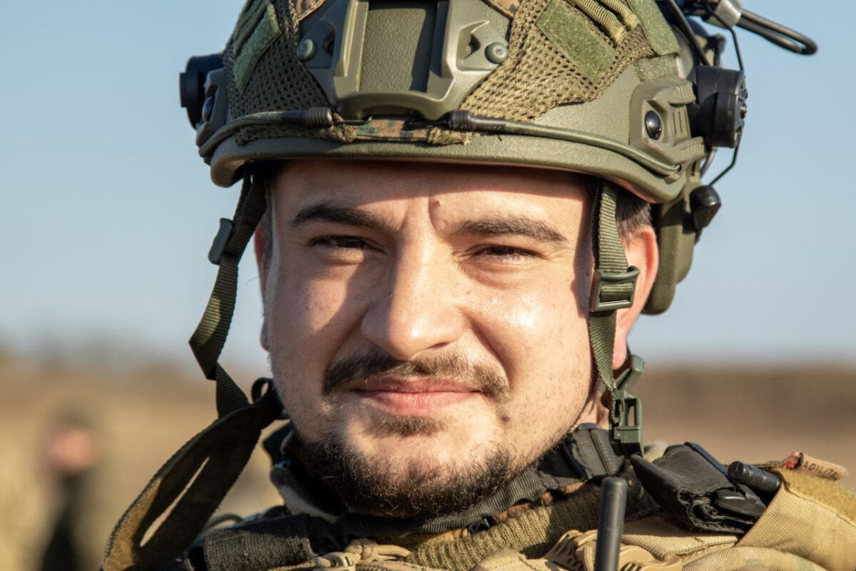 «Війна – це мистецтво успішно бити ворога з мінімальними втратами для себе», – заступник комбата Святослав з Франківська (ФОТО)