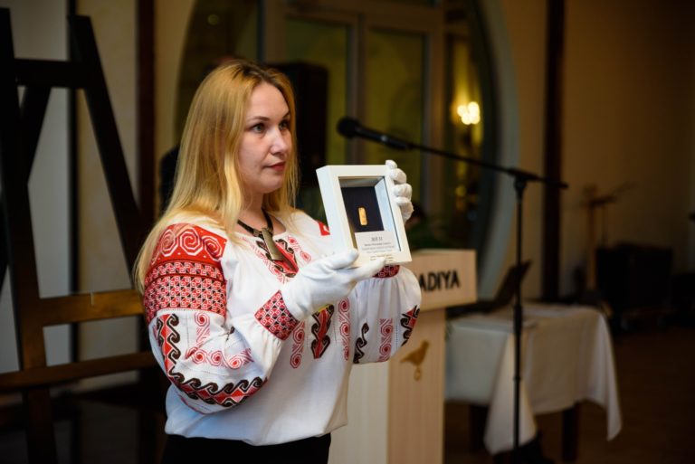 На благодійному аукціоні у Франківську зібрали понад 3,5 млн грн для ЗСУ (ФОТО)