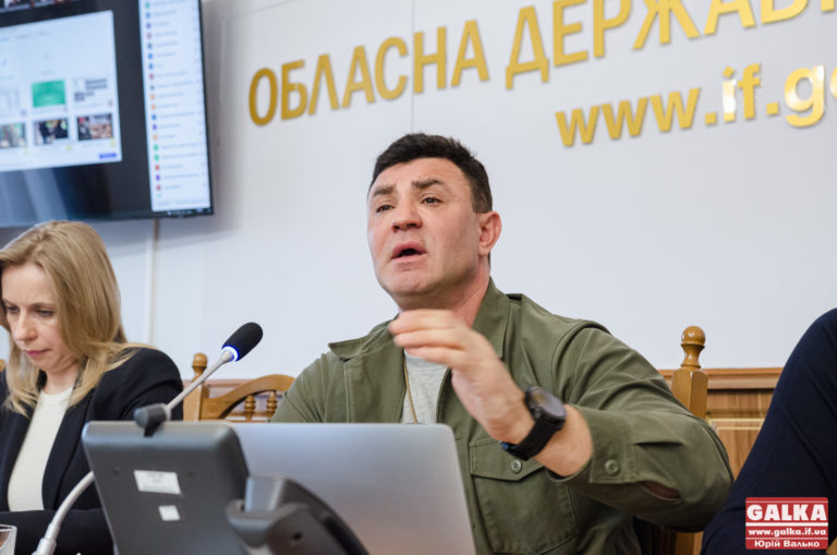“Ми почали викорінювати із серця України мафіозну гідру”, – нардеп Тищенко провів засідання ТСК у Франківську (ФОТО)