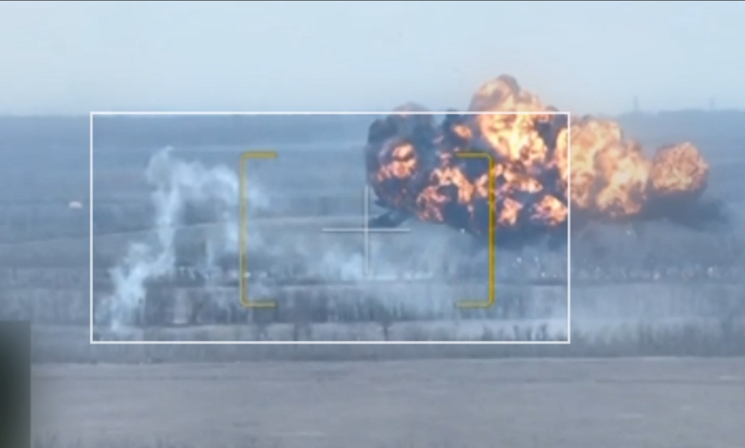 Біля Мар’їнки захисники збили російський штурмовик (ВІДЕО)