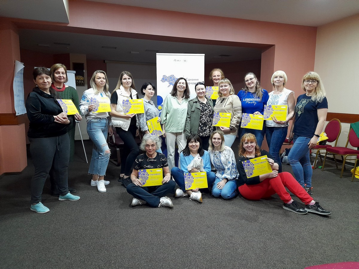 Стійкість під час війни: у Франківську провели підтримуючий тренінг для вимушених переселенців (ФОТО)