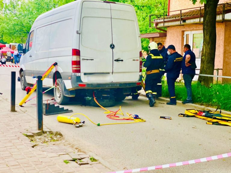 Загинула 77-річна жінка: у поліції розповіли деталі ДТП на вулиці Військових Ветеранів (ФОТО)