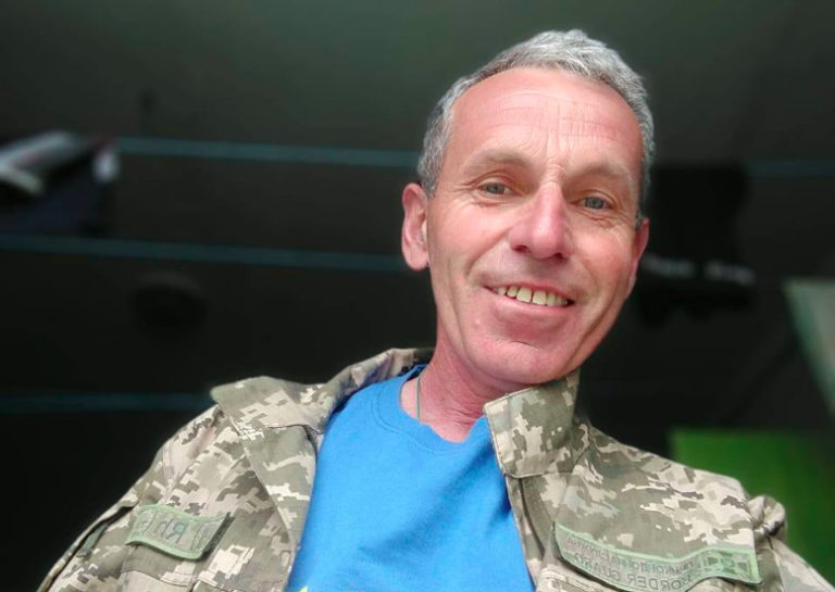 Двоє старост Калуської громади стали на захист України. Хто їх замінить