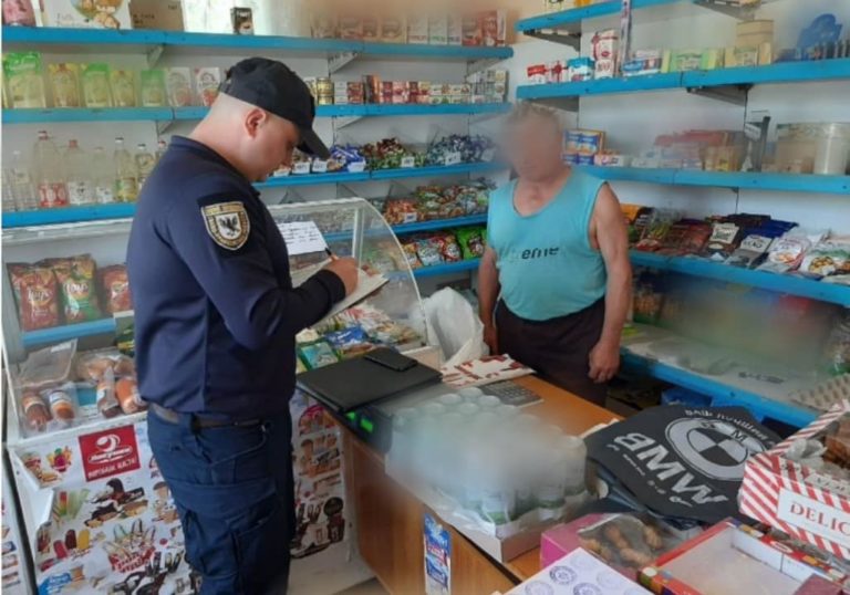 Від травня на Прикарпатті знайшли нелегальних цигарок і алкоголю на мільйон гривень (ФОТО)