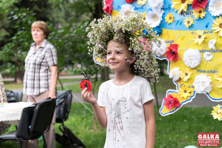 Співали пісень й плели вінки: як у Франківську Івана Купала відзначали (ФОТОРЕПОРТАЖ)