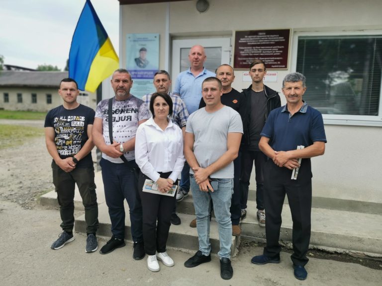 У Лисці відкрили меморіальну дошку прикарпатському електрику, який загинув на війні (ФОТО)