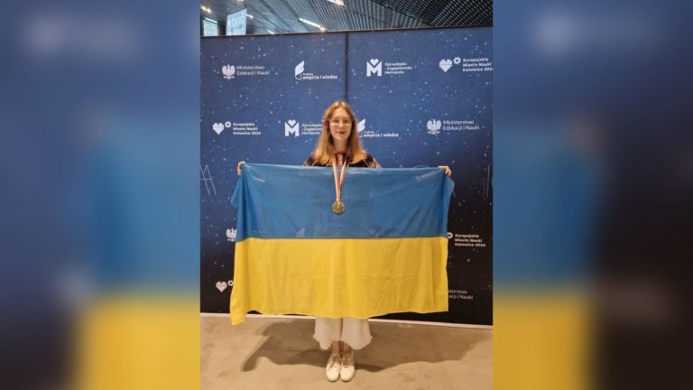 Франківка Діана Зазубик – “золота” призерка міжнародної олімпіади з астрономії й астрофізики (ФОТО)