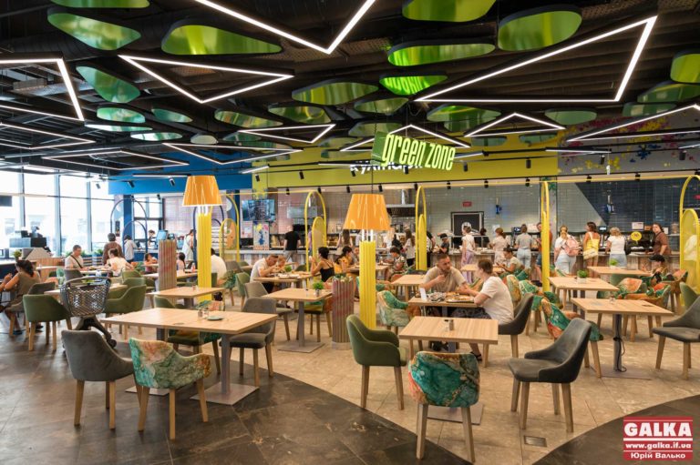 Величезний Food Market, мультисервіс та аптека: що ви не знали про оновлений “Епіцентр” в Івано-Франківську (ФОТО)