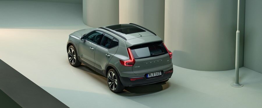 Відчуйте підвищений рівень безпеки: Volvo XC40 забезпечує вашу захищеність