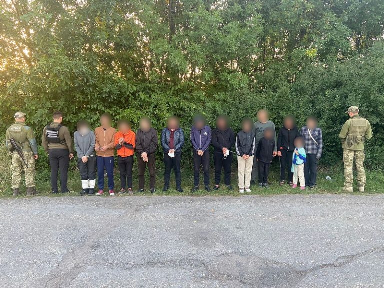 За минулу добу на кордоні затримали 24 порушників: серед них троє франківців (ФОТО)