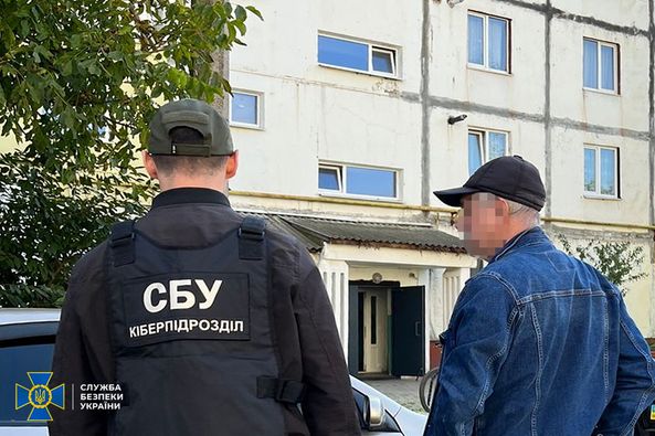 Був вдячний путіну за війну в Україні: на Прикарпатті затримали чоловіка, якого підозрюють у сепаратизмі (ФОТО)