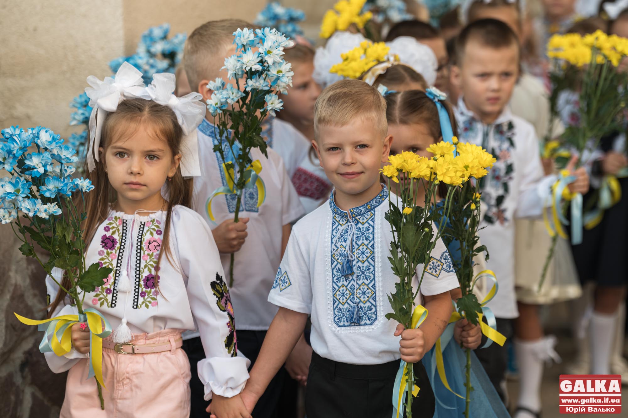 Перший дзвоник під час Великої війни: як святкували франківські школярі у 15 ліцеї (ФОТО)