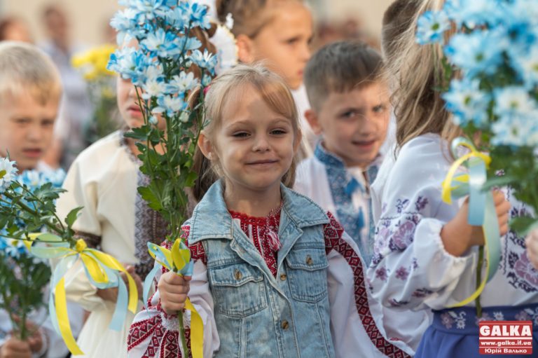 Тепер франківці можуть записати дитину в школу чи садок онлайн