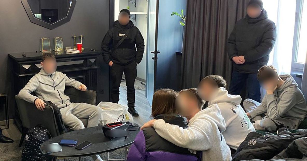 Учасника скандальних “блогерських вечірок” Захарова судитимуть за сексуальне насильство