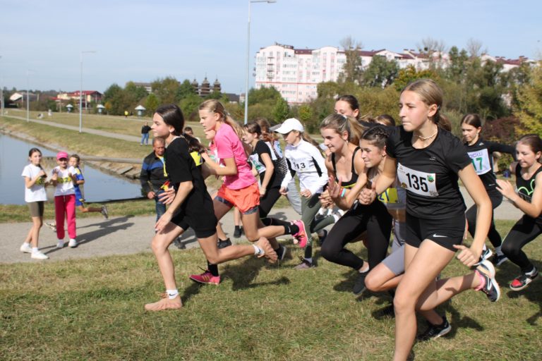 Франківськ прийняв обласний чемпіонат з легкоатлетичного кросу (ФОТО)