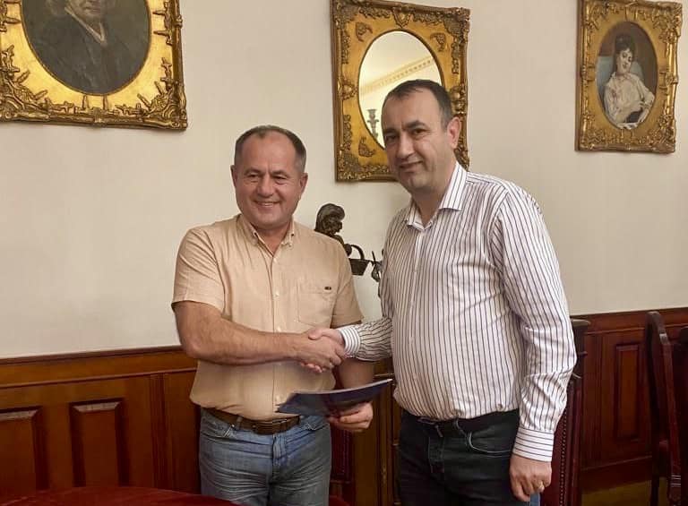 Коломия та румунське місто Сигіт-Мармацієй просять з’єднати їх потягом