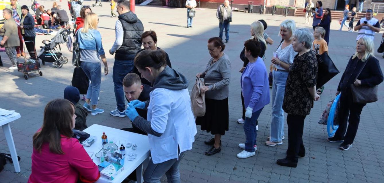 “День здоров’я”: у Франківську надали близько тисячі медичних послуг (ФОТО)