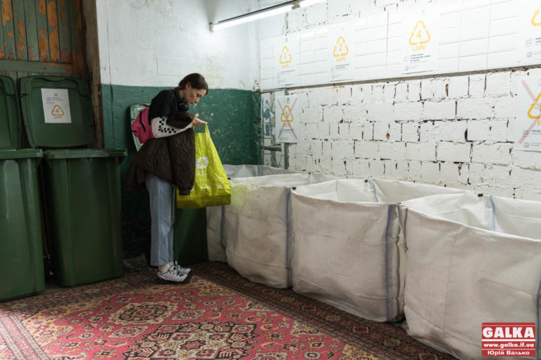 Дбати про довкілля навіть під час війни: як у Франківську працює освітній екопростір та громадська сортувальна станція “RE:space” (ФОТО)