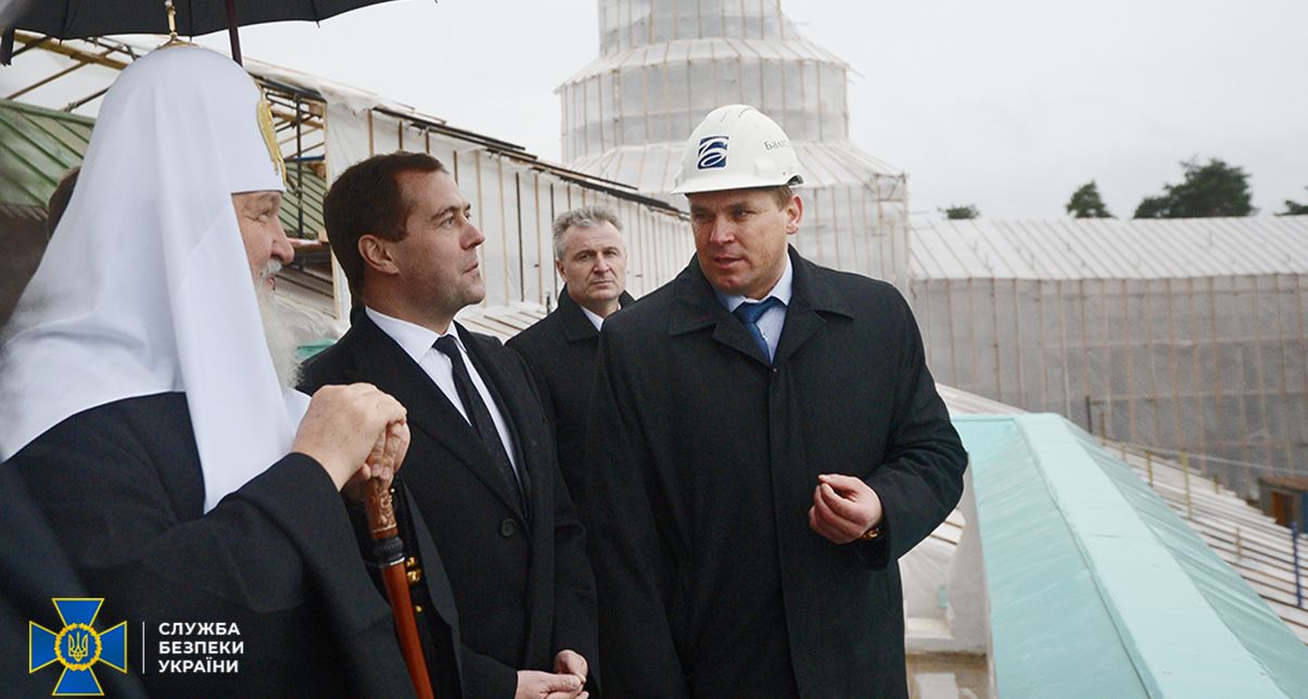 Прикарпатцю, який допоміг росіянам демонтувати Маріупольський драмтеатр, дали п’ять років (ФОТО)
