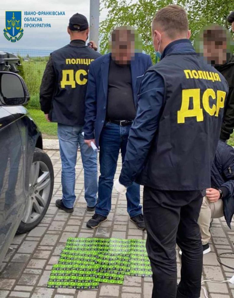 Експосадовця Держекоінспекції Карпатського округу засудили за хабар (ФОТО)