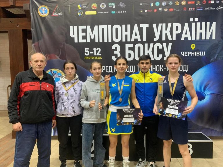Шість нагород вибороли прикарпатські боксери й боксерки на чемпіонаті України (ФОТО)