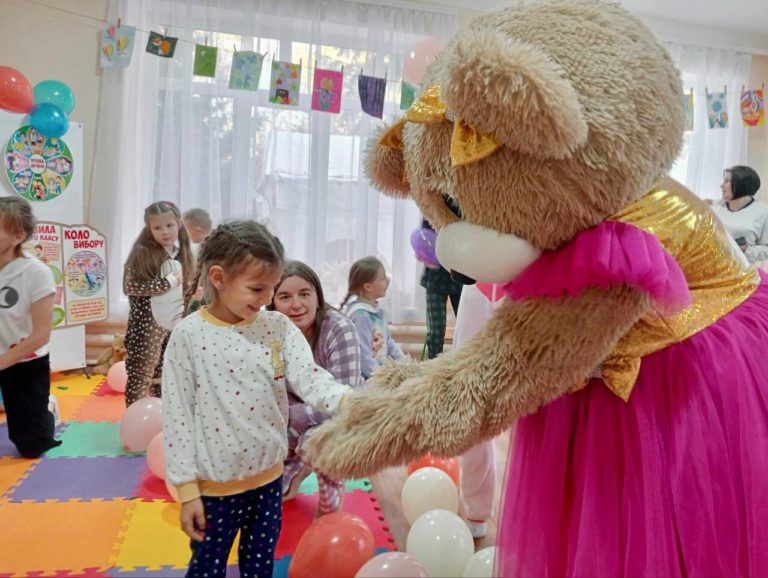 Франківський Карітас провів вечір дозвілля та розваг для дітей (ФОТО)
